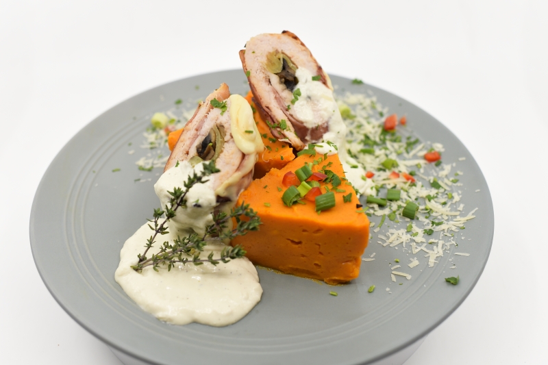 Rulou imperial de curcan / Imperial turkey roll (fără garnitură)